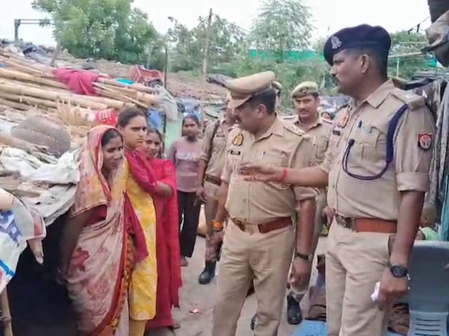 बरेली, प्रयागराज के बाद अब UP के इस जिले में तेज हुई बांग्लादेशियों की तलाश बरेली, प्रयागराज के बाद अब UP के इस जिले में तेज हुई बांग्लादेशियों की तलाश