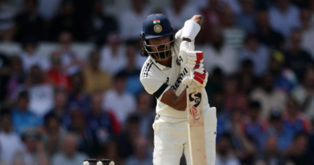 why india engand cricket players wearing black arm bands। भारत और इंग्लैंड के खिलाड़ी हेडिंग्ले टेस्ट में काली पट्टी बांधकर क्यों उतरे?