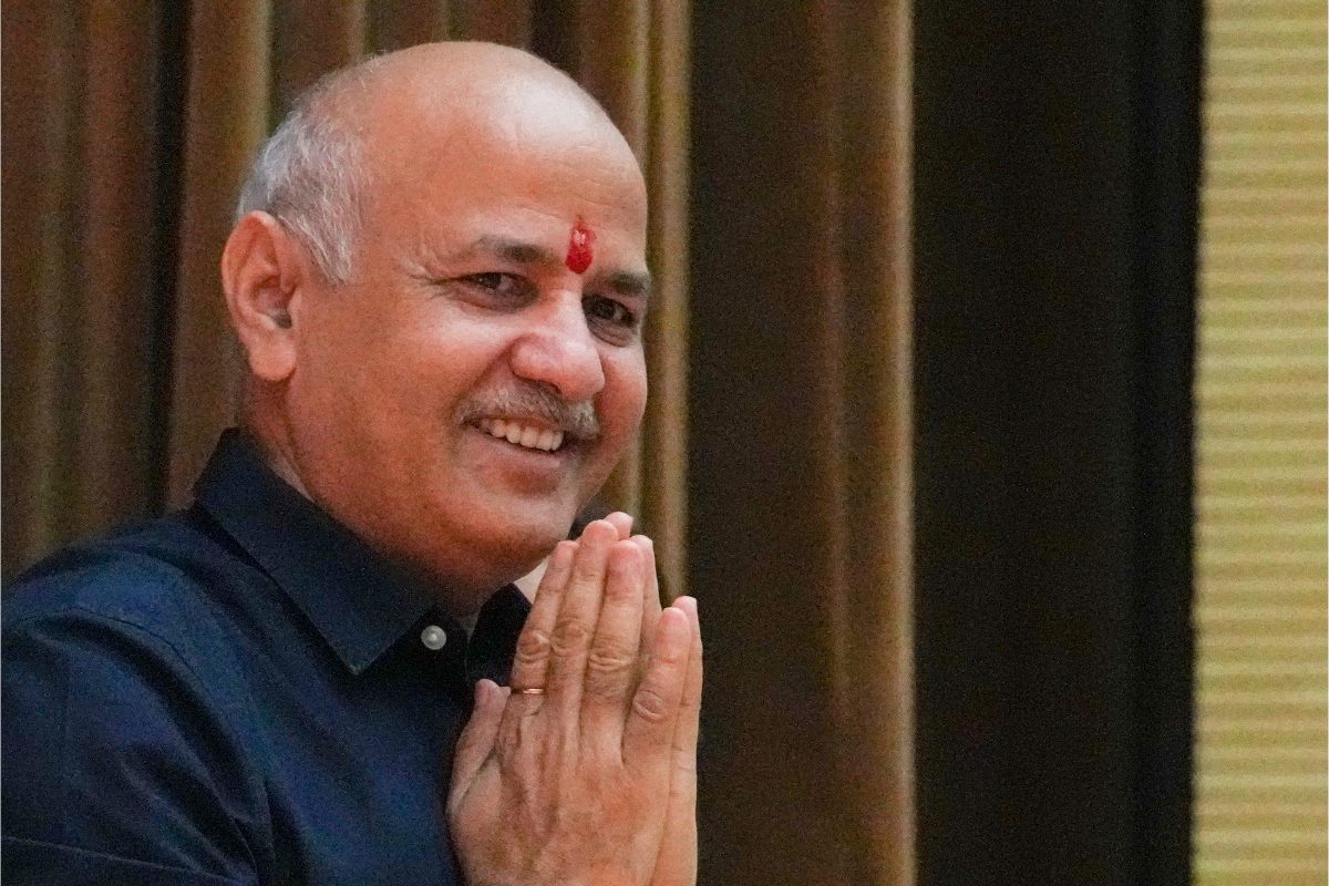 जब सिसोदिया ने की Grok से चर्चा AAP के दिल्ली एजुकेशन मॉडल का AI भी है दीवाना