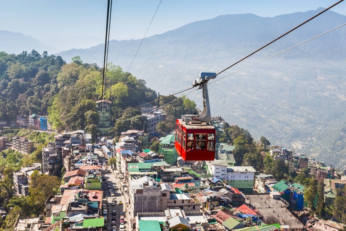 अब कौन करेगा हरिद्वार में मनसा देवी रोपवे की सुरक्षा हाईकोर्ट ने रद्द कर दिया