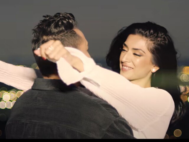 That Dhansu singer of 'Pushpa 2' makes friends in luxury cars That Dhansu singer of 'Pushpa 2' makes friends in luxury cars