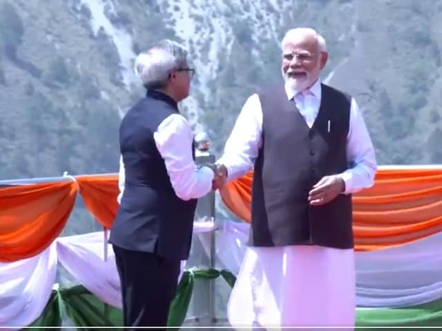 46 हजार करोड़ के प्रोजेक्ट से जम्मू-कश्मीर का होगा विकास - पीएम मोदी 46 हजार करोड़ के प्रोजेक्ट से जम्मू-कश्मीर का होगा विकास - पीएम मोदी