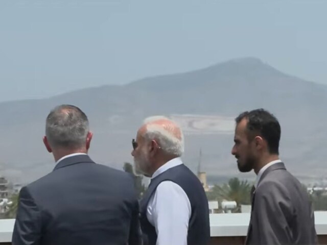 साइप्रस में पीएम के पांव...एर्दोगन देख लें, चाहें तो आस‍िम मुनीर को दिखा लें