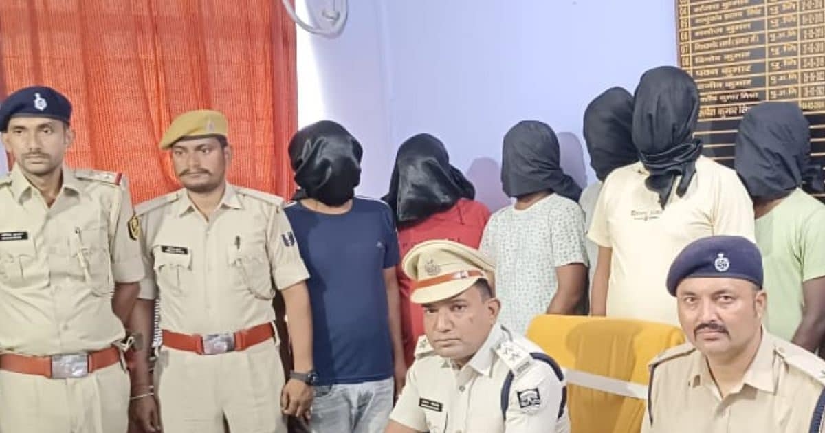 बरगद पेड़ के नीचे जुटे थे 9 लोग, तभी शुरू हो गया नवादा पुलिसका ऑपरेशन फायरवॉल, फिर…