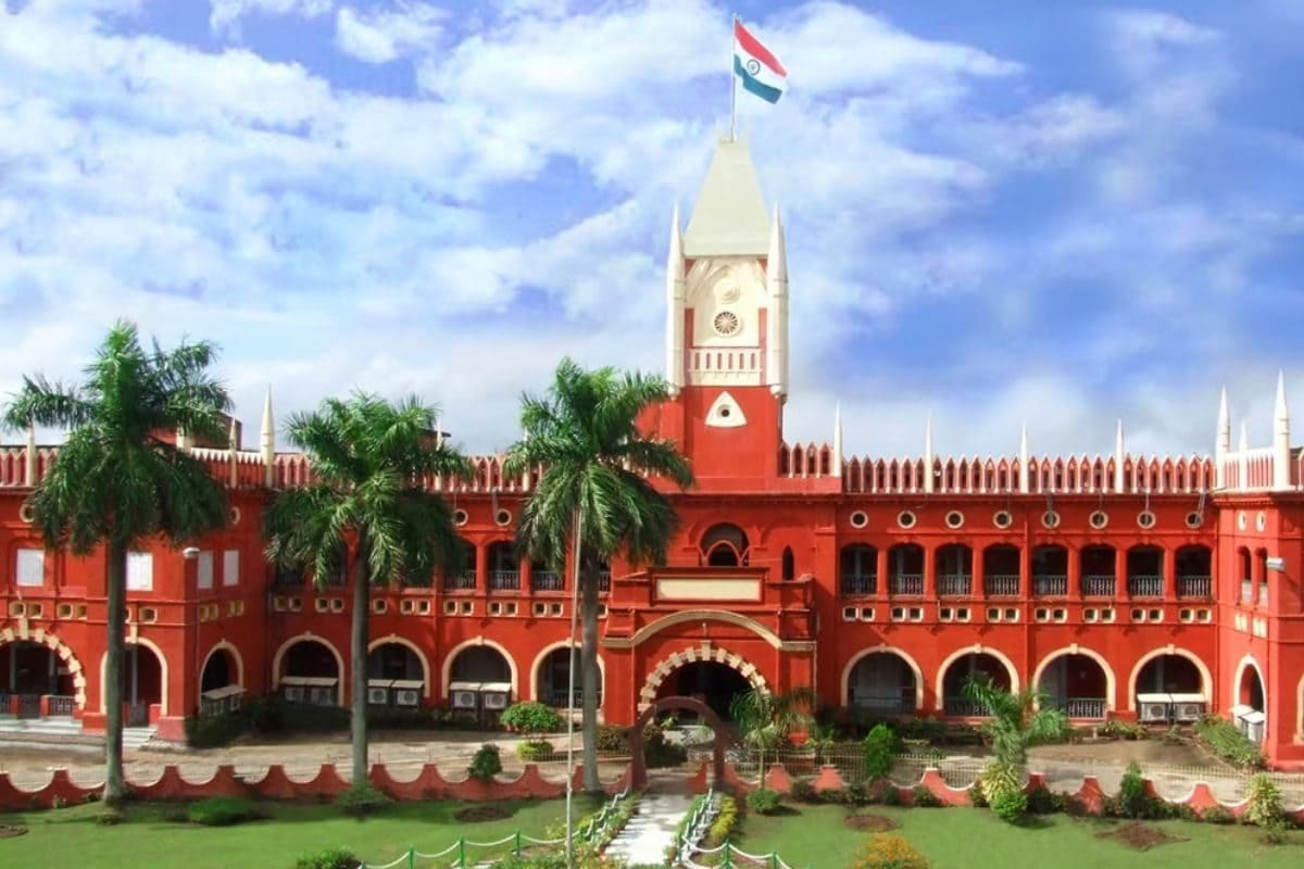 बच्चा कोई सामान नहींहाईकोर्ट ने पिता को बेटे से मिलने की इजाजत दी