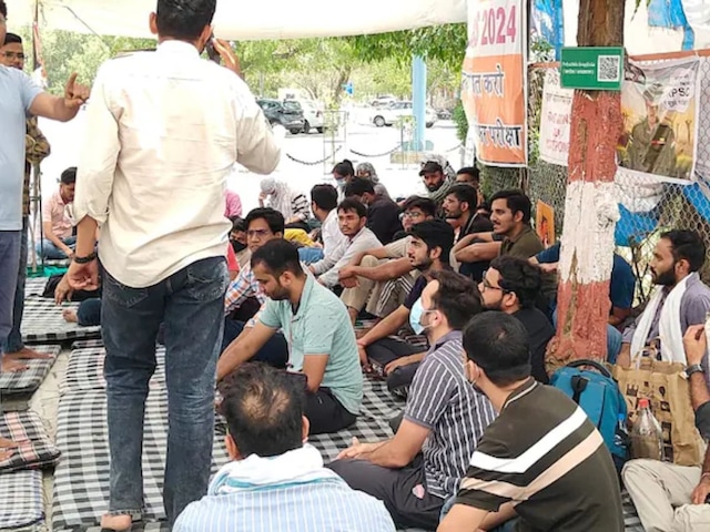 राजस्थान आरएएस 2024 के उम्मीदवार भूख हड़ताल पर क्यों जा रहे हैं, क्या मांगें हैं? राजस्थान आरएएस 2024 के उम्मीदवार भूख हड़ताल पर क्यों जा रहे हैं, क्या मांगें हैं?