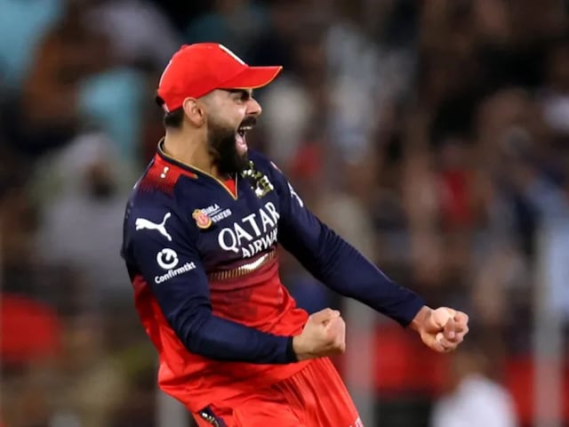 Second ball of 18th over, Yash Dayal rotated the wrist in such a way that Omarjai ate dodge Second ball of 18th over, Yash Dayal rotated the wrist in such a way that Omarjai ate dodge