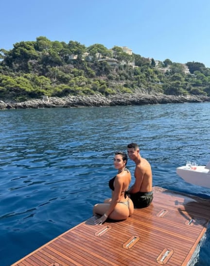 Cristiano Ronaldo, Cristiano Ronaldo Yearly Income, Cristiano Ronaldo Yearly Salary, Cristiano Ronaldo Salary, Cristiano Ronaldo Saudi Pro League Pro League Club Al Nassr, CRISTIANOO RONALDO RONALDO RONEALDO Jet, Cristiano Ronaldo Salary, Cristiano Ronaldo Net Worth, Cristiano Ronaldo Georgina, Cristiano Ronaldo Girl Friend, Cristiano Ronaldo Luxury Life, Kristiano Ronaldo Ronaldo Ronaldo Ronaldo Ronaldo, Ronaldo Ronaldo Ronaldo Luxury Life