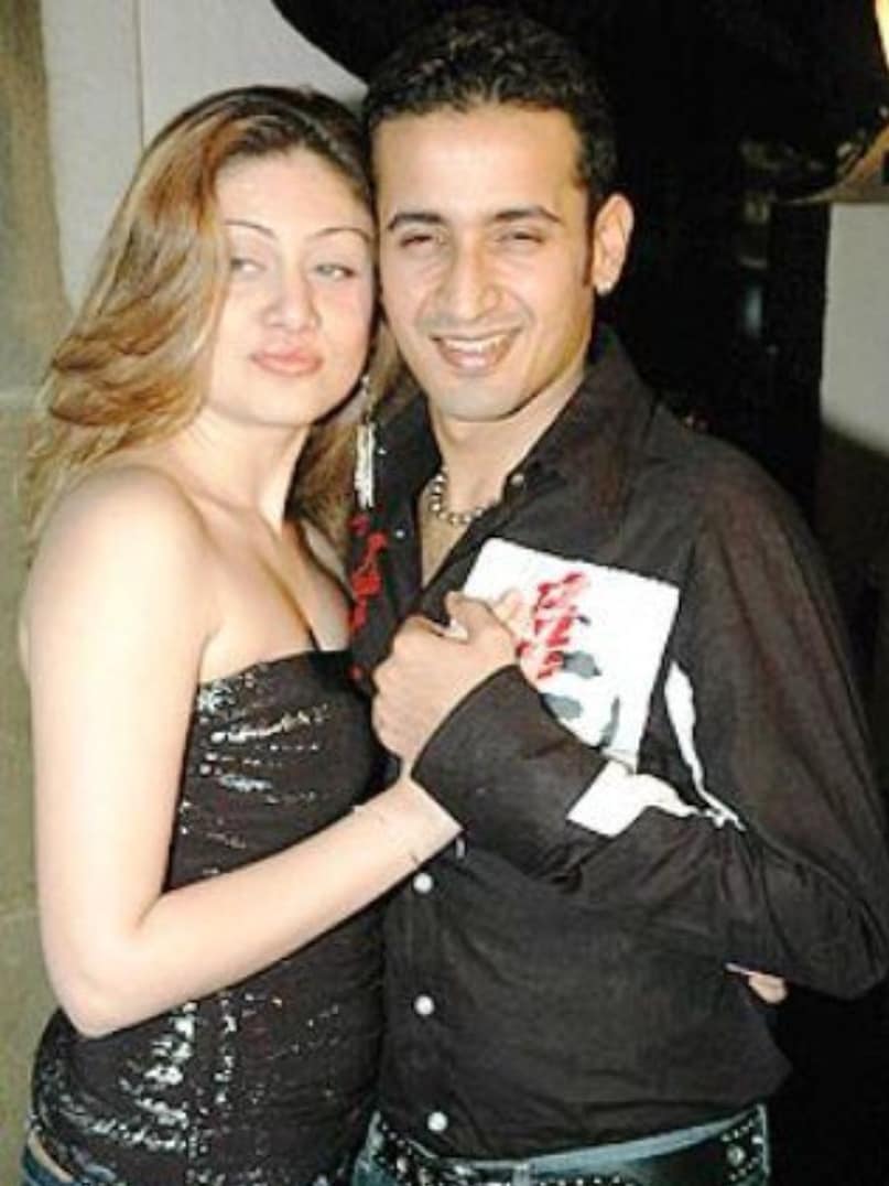 Shefali Jariwala Death, Who is Shefali Jariwala First Husband, Shefali Jariwala and Harmeet Singh Meet Bros, Shefali Jariwala and Harmeet Singh Meet Bros Wedding and Divorce, Shefali Jariwala-Jariwala-Jariwala-Jariwala-Ragi Tyagi Varce Story, Who is Shefali Jariwala Second Husband, death of Shefali Jariwala, who is the first husband of Shefali Jariwala, Shefali Jariwala and Harmeet Singh, Shefali Jariwala and Harmeet Singh's wedding and divorce, love story of Shefali Jariwala-Parag Tyagi, Shefali Jariwala's love story 