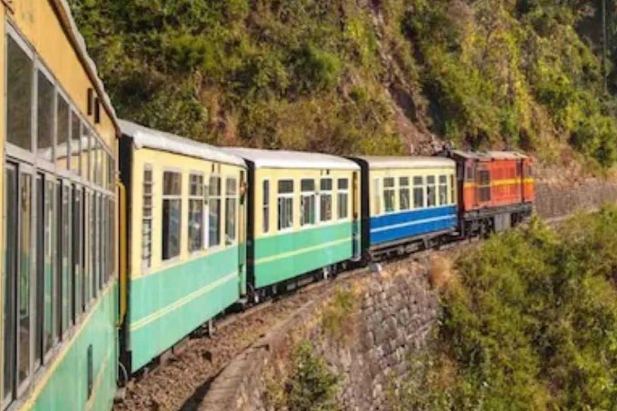 अब बदलेगी शिमला-कालका टॉय ट्रेन की सूरत, 117 साल में पहली बार होगा ये काम,  सफर का मजा हो जाएगा दोगुना - News18 हिंदी