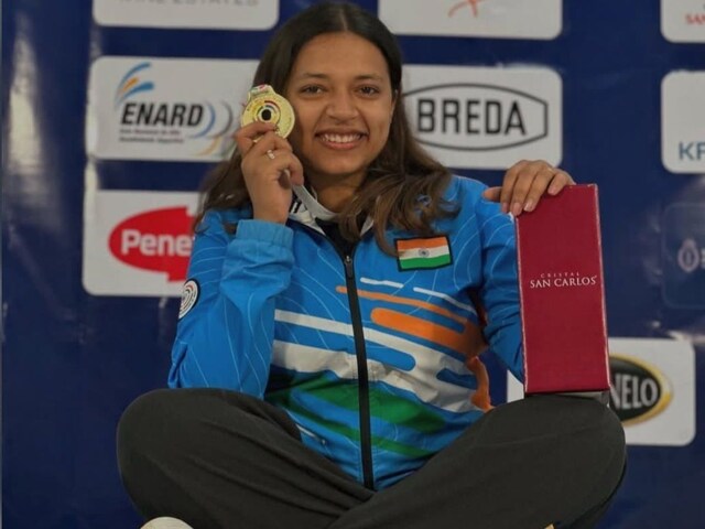 सिफत कौर सामरा ने जीता ब्रॉन्ज, नॉर्वे की जीनेट हेग का गोल्ड पर कब्जा सिफत कौर सामरा ने जीता ब्रॉन्ज, नॉर्वे की जीनेट हेग का गोल्ड पर कब्जा