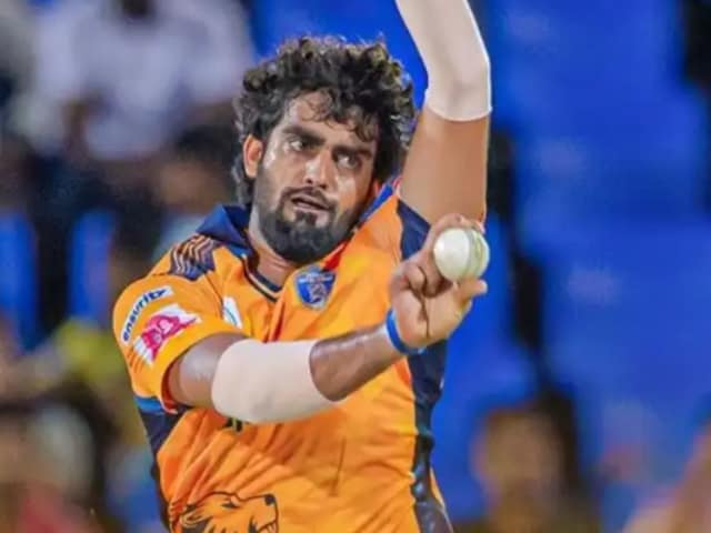 Who is that bowler? Which RCB did not give a chance to debut, Li hat -trick in T20 Who is that bowler? Which RCB did not give a chance to debut, Li hat -trick in T20