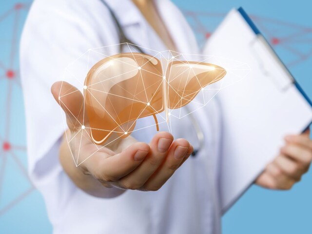 लिवर को 100 साल तक रखना है हेल्दी? हार्वर्ड के डॉक्टर ने बताए 2 आसान तरीके