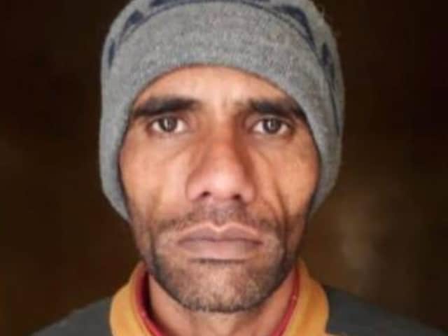 बेटा ऑस्ट्रेलिया की बड़ी कंपनी में इंजीनियर, तो बाप था यूपी का डकैट, विनोद गड़रिया को खुद की औलाद ने दिया था छोड़ बेटा ऑस्ट्रेलिया की बड़ी कंपनी में इंजीनियर, तो बाप था यूपी का डकैट, विनोद गड़रिया को खुद की औलाद ने दिया था छोड़