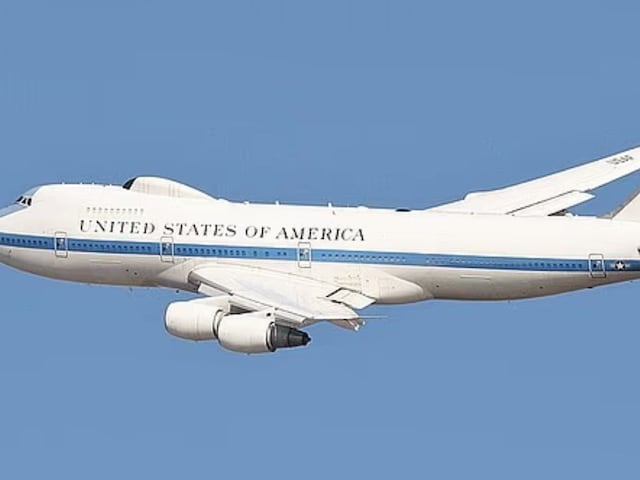 Trump's 'Doomsed Plane' blown into the sky, is we preparing for attack on Iran Trump's 'Doomsed Plane' blown into the sky, is we preparing for attack on Iran