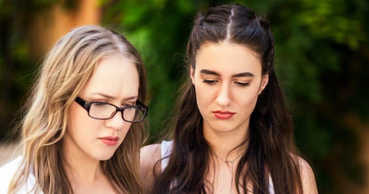 Tach – नकली ऐप के जर‍िए हैकर्स कर सकते हैं Scam, जान‍िये असली और नकली एप्‍लीकेशन में अंतर कैसे करें