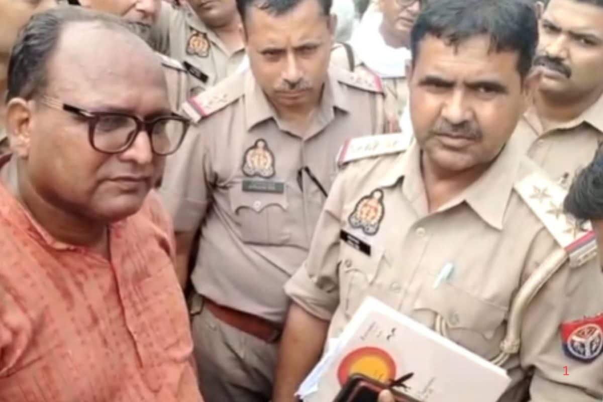 एटा के युवक की महाराष्ट्र में संदिग्ध मौत, शव गांव पहुंचते ही बवाल, फिर...