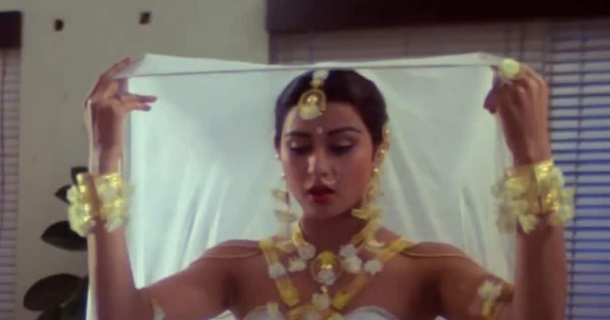 Amitabh Bachchan-Shashi Kapoor’s film, which had a 16-year-old heroine, refused to wear a bikini