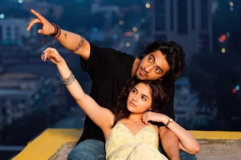 একজন সাধারণ মেয়ে থেকে তারকা হওয়ার যাত্রা: অনীত পাড্ডার জন্ম ২০০২ সালের অক্টোবরে পঞ্জাবের অমৃতসরে। একটি সাধারণ পরিবারের মেয়ে অনিত শৈশব থেকেই অভিনয়ের প্রতি আগ্রহী ছিলেন যা তাঁকে মুম্বইয়ে নিয়ে আসে। এখানে তিনি বিজ্ঞাপন দিয়ে তাঁর কেরিয়ার শুরু করেছিলেন। একজন সাধারণ মেয়ে থেকে তারকা হওয়ার যাত্রা: অনীত পাড্ডার জন্ম ২০০২ সালের অক্টোবরে পঞ্জাবের অমৃতসরে। একটি সাধারণ পরিবারের মেয়ে অনিত শৈশব থেকেই অভিনয়ের প্রতি আগ্রহী ছিলেন যা তাঁকে মুম্বইয়ে নিয়ে আসে। এখানে তিনি বিজ্ঞাপন দিয়ে তাঁর কেরিয়ার শুরু করেছিলেন।
