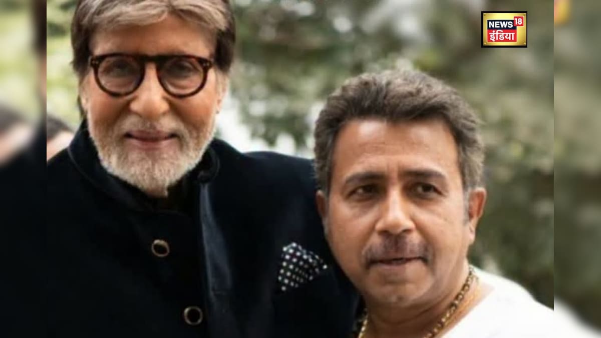 पंचायत सीरीज के विधायकजी ने अमिताभ बच्चन को भेंट की अपनी बुक, वायरल हुआ वीडियो