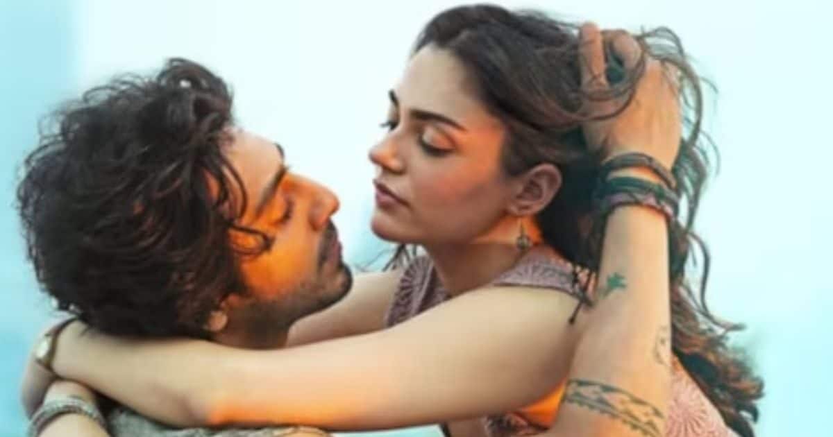 दुनियाभर में बजा ‘सैयारा’ का डंका, पहले दिन रच दिया इतिहास, वर्ल्डवाइड कमाई में फिल्म ने बनाया तगड़ा रिकॉर्ड