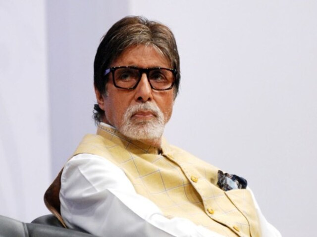 'Don't take out, stop', Amitabh Bachchan erupted on seeing the photographer 'Don't take out, stop', Amitabh Bachchan erupted on seeing the photographer