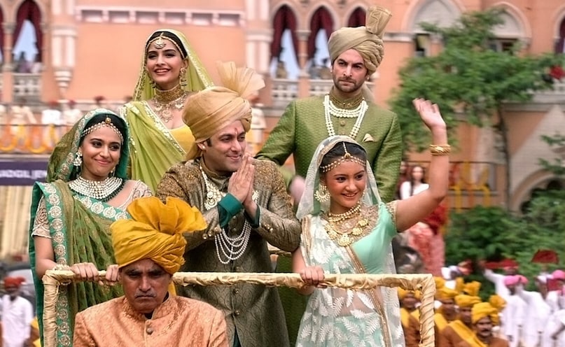 salman khan, sonam kapoor, prem ratan dhan payo film, prem ratan dhan payo budget, prem ratan dhan payo box office collection, prem ratan dhan payo awards, salman khan sonam kapoor romance prem ratan dhan payo, सलमान खान, सोनम कपूर, प्रेम रतन धन पायो फिल्म, प्रेम रतन धन पायो बॉक्स ऑफिस कलेक्शन, प्रेम रतन धन पायो अवॉर्ड्स