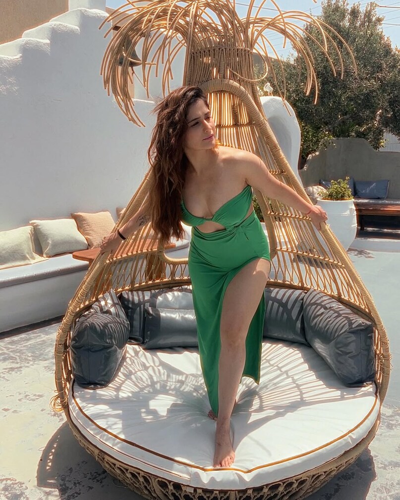 Govinda Niece Aarti Singh, Aarti Singh, Shweta Tiwari, Aarti Singh Bold Photos, Aarti Singh Viral Photos, Govinda's niece Aarti Singh, Aarti Singh, Shweta Tiwari, Aarti Singh's bold pictures, vicious photos of Aarti Singh