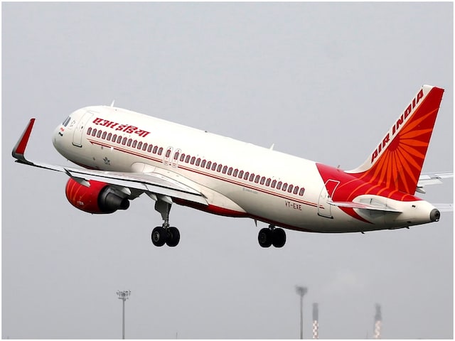 अब ये फ्लाइट कभी नहीं लेनी... एयर इंडिया एक्सप्रेस पर क्यों भड़क गए पैसेंजर्स अब ये फ्लाइट कभी नहीं लेनी... एयर इंडिया एक्सप्रेस पर क्यों भड़क गए पैसेंजर्स