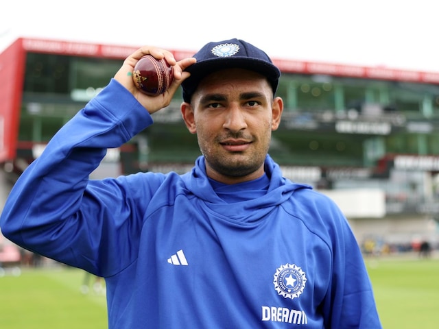 Ind vs Eng: ‘कभी नहीं सोचा था वह भारत के लिए खेलेगा…’ भावुक हुए अंशुल के पिता Ind vs Eng: ‘कभी नहीं सोचा था वह भारत के लिए खेलेगा…’ भावुक हुए अंशुल के पिता