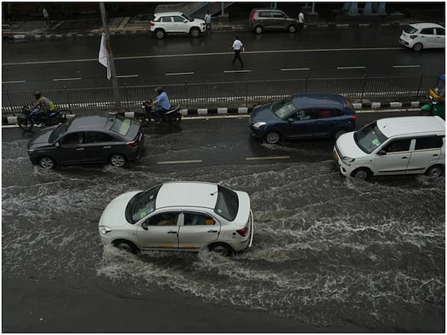 Delhi-NCR rains rained as soon as evening, know how the weather will be tomorrow Delhi-NCR rains rained as soon as evening, know how the weather will be tomorrow