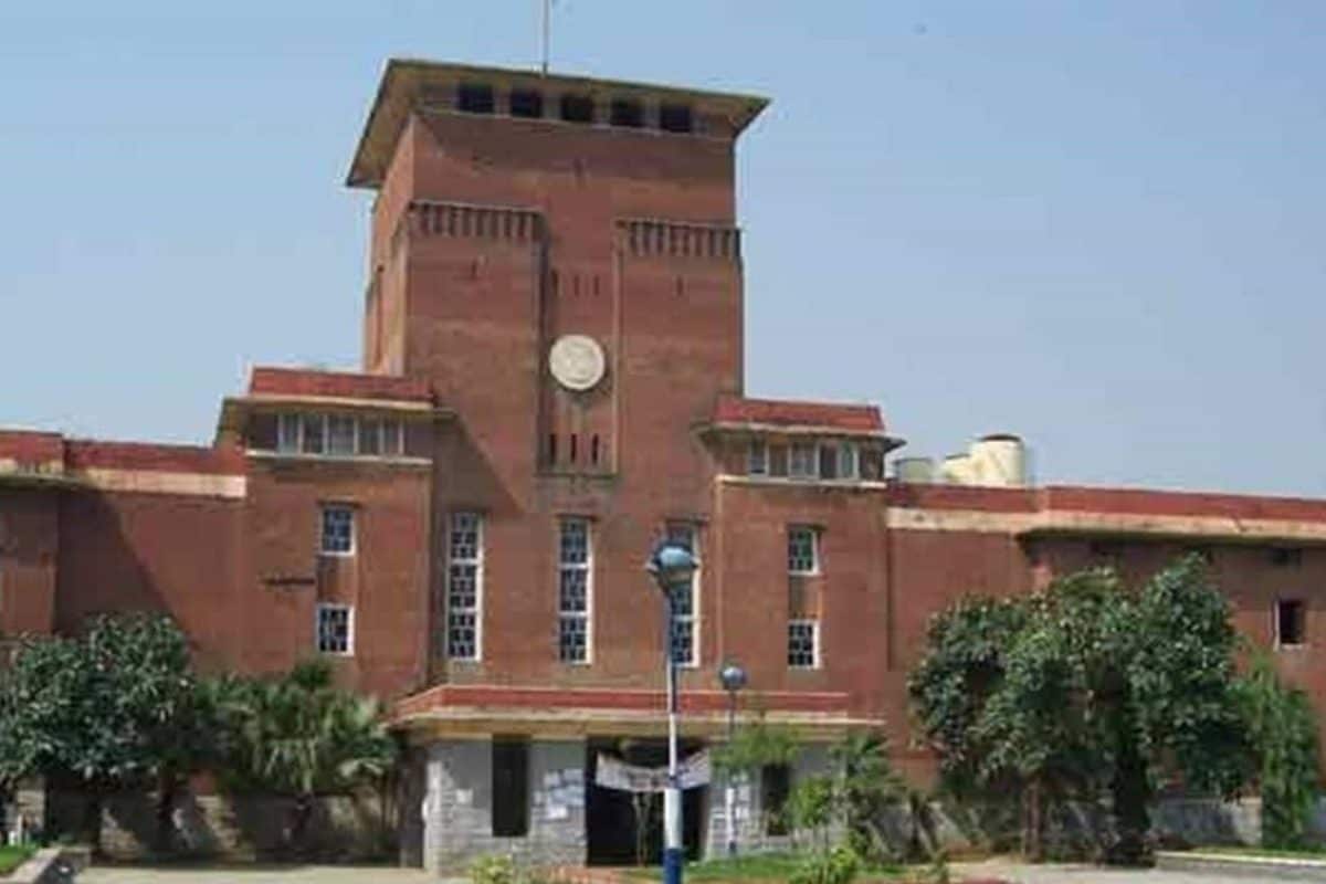 DU के सिलेबस में बड़ा बदलाव अब नहीं पढ़ाया जाएगा हिंदू राष्ट्रवाद इस्लाम