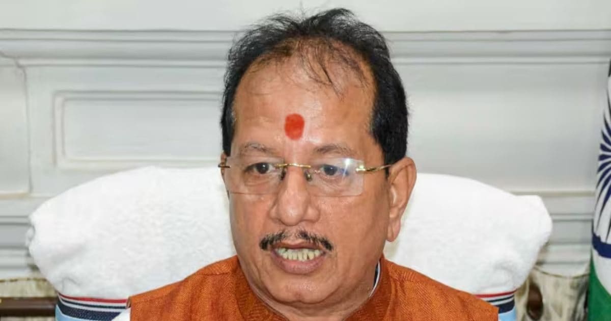 तेजस्वी यादव के बाद विजय सिन्हा भी दोहरे EPIC नंबर मामले में फंसे! कांग्रेस का दावा- दो क्षेत्रों में वोटर हैं डिप्टी सीएम