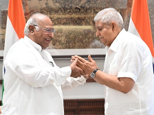 जगदीप धनखड़ के बाद कौन होगा अगला उपराष्ट्रपति? कांग्रेस ने चल दी नई चाल जगदीप धनखड़ के बाद कौन होगा अगला उपराष्ट्रपति? कांग्रेस ने चल दी नई चाल
