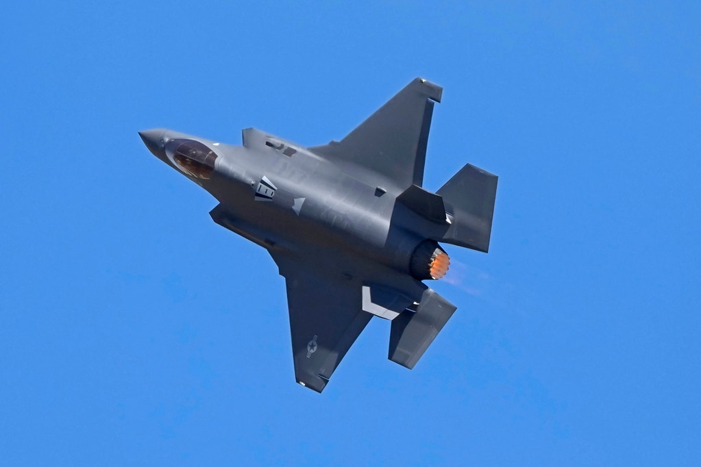 FILE - U.S. Air Force fighter aircraft F-35 performs aerobatic maneuvers on the third day of the Aero India 2025, a biennial event, at Yelahanka air base in Bengaluru, India, Wednesday, Feb. 12, 2025. (AP Photo/Aijaz Rahi, File) FILE - U.S. Air Force fighter aircraft F-35 performs aerobatic maneuvers on the third day of the Aero India 2025, a biennial event, at Yelahanka air base in Bengaluru, India, Wednesday, Feb. 12, 2025. (AP Photo/Aijaz Rahi, File)