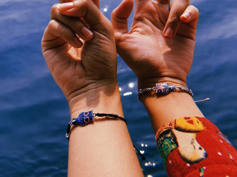 Friendship Bracelets Designs: Band Not Bracelet! This time give this stylish gift to your best buddy on Friendship Day, see the latest design 5