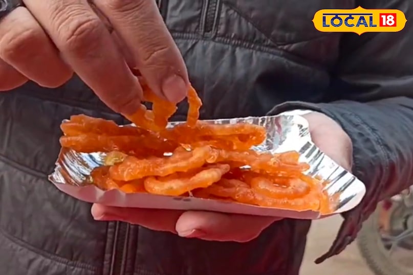 Jalebi of desi ghee. Jalebi of desi ghee.