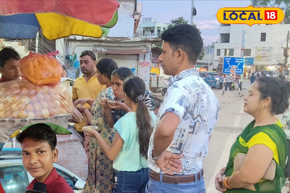 Raipur News: रायपुर का लेडीज़ फेवरेट गुपचुप ठेला, जहां हर शाम लगती बंपर भीड़