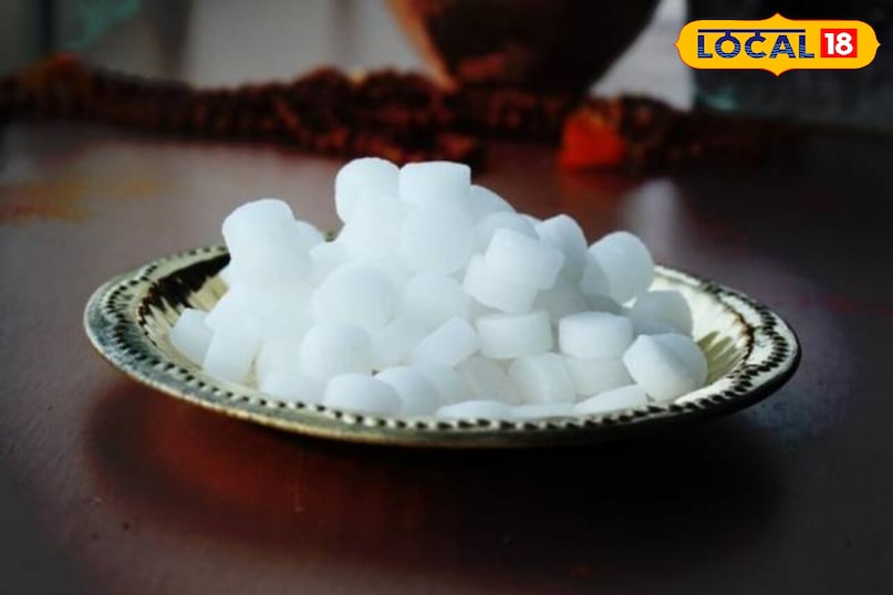 How to remove bad smell during monsoon, Natural tips to make home smell fresh, tips and tricks, Home remedies in rainy, Monsoon home care tricks, local18, khargone letest news, Madhya Pradesh hindi news How to remove bad smell during monsoon, Natural tips to make home smell fresh, tips and tricks, Home remedies in rainy, Monsoon home care tricks, local18, khargone letest news, Madhya Pradesh hindi news