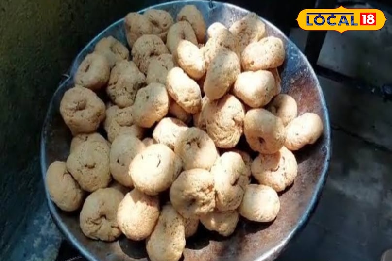 This dessert is found only in two shops in Nathanagar of Bhagalpur. This dessert is found only in two shops in Nathanagar of Bhagalpur.