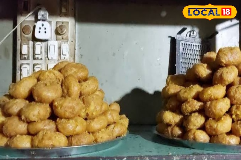 By the way, people know it by the name of Tikri but it is Balushahi