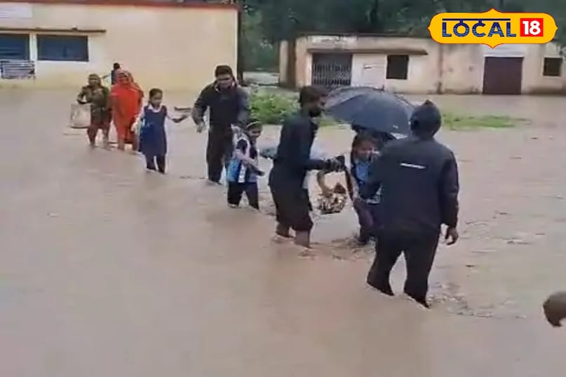 बाढ़ जैसे हालात