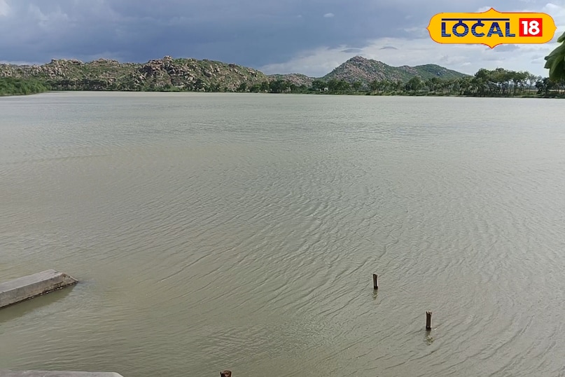 Bihar Tourist Place, Jehanabad Tourism Spot, Jehanabad Tourist Hub, Vanavar Pahad, Jehanabad Dharaut Village Tourism Department, Bihar Tourism Department, Bihar Tourism Department, Migrant merchant lives Bihar Tourist Place, Jehanabad Tourism Spot, Jehanabad Tourist Hub, Vanavar Pahad, Jehanabad Dharaut Village Tourism Department, Bihar Tourism Department, Bihar Tourism Department, Migrant merchant lives