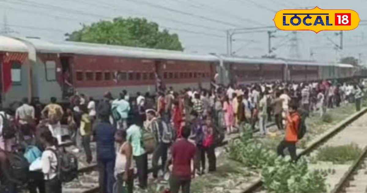Barabanki News: झाड़ियों में घायल मिले स्टेशन मास्टर, हाथ पैर में बांधी गई थी रस्सी; जानें पूरा मामला