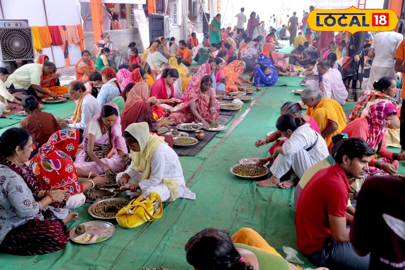 मथुरा न्यूज़, टॉप खबर, ताजा खबर, वृंदावन न्यूज़, वृंदावन मंदिर, देवकीनंदन ठाकुर, प्रियाकांत जूँ मंदिर, श्रावण महीना, पार्थिव शिवलिंग, Mathura News, Top News, Latest News, Vrindavan News, Vrindavan Temple, Devkinandan Thakur, Priyakant Lice Temple, Shravan Month, Parthiv Shivling