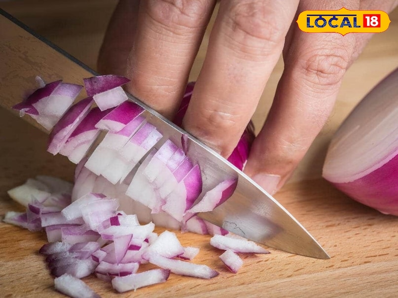 how to cut onion, how to cut onion without crying, hack to cut onion, how to avoid tears while cutting onions, how do chefs not cry when cutting onions, how to prevent your eyes from watering when cutting an onion, simple hack to cut onion, chopping onion wrong, प्याज काटने का रोना कैसे नहीं रोते, बिना रोए प्याज कैसे काटे, प्याज के रोने से कैसे बचें? प्याज कैसे काटें, बिना रोए प्याज कैसे काटें, प्याज काटने का हैक, प्याज काटते समय आंसुओं से कैसे बचें, प्याज काटते समय शेफ कैसे न रोएं how to cut onion, how to cut onion without crying, hack to cut onion, how to avoid tears while cutting onions, how do chefs not cry when cutting onions, how to prevent your eyes from watering when cutting an onion, simple hack to cut onion, chopping onion wrong, प्याज काटने का रोना कैसे नहीं रोते, बिना रोए प्याज कैसे काटे, प्याज के रोने से कैसे बचें? प्याज कैसे काटें, बिना रोए प्याज कैसे काटें, प्याज काटने का हैक, प्याज काटते समय आंसुओं से कैसे बचें, प्याज काटते समय शेफ कैसे न रोएं
