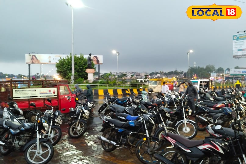 सागर में बारिश शुरू सागर में बारिश शुरू