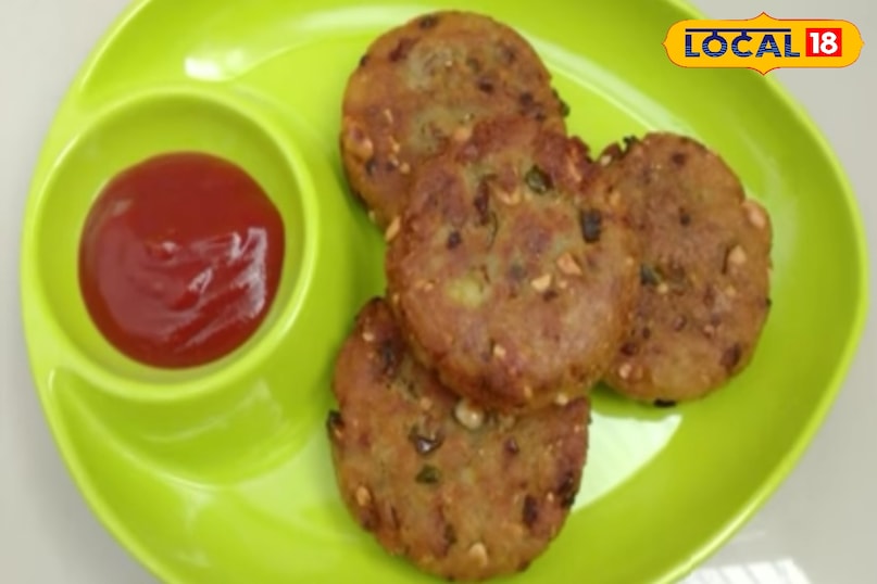 Monsoon Food: रोज-रोज पोहा खाकर थक चुके है तो ट्राई कीजिए पोहा कटलेट, 10 मिनट में करें तैयार, जानें रेसिपी Monsoon Food: रोज-रोज पोहा खाकर थक चुके है तो ट्राई कीजिए पोहा कटलेट, 10 मिनट में करें तैयार, जानें रेसिपी