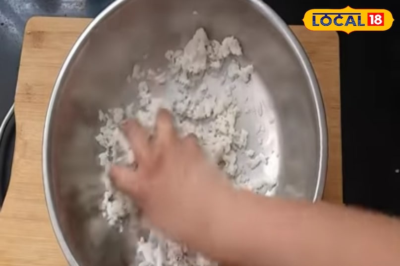 किचन में रखी सामाग्री से बनकर तैयार.