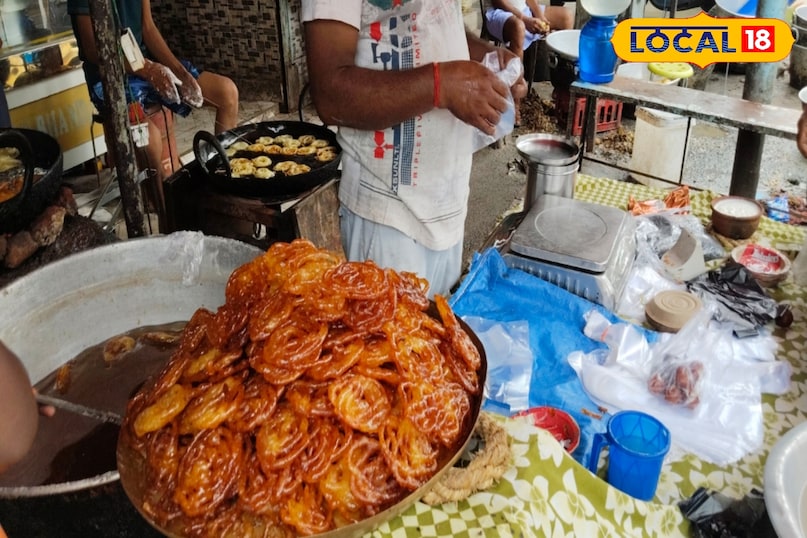 This potato jalebi is sold hands 